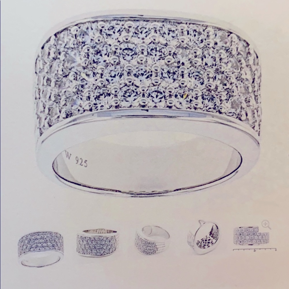 Round White Diamond Simulant Ring